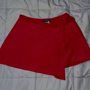 Red skirt with layer